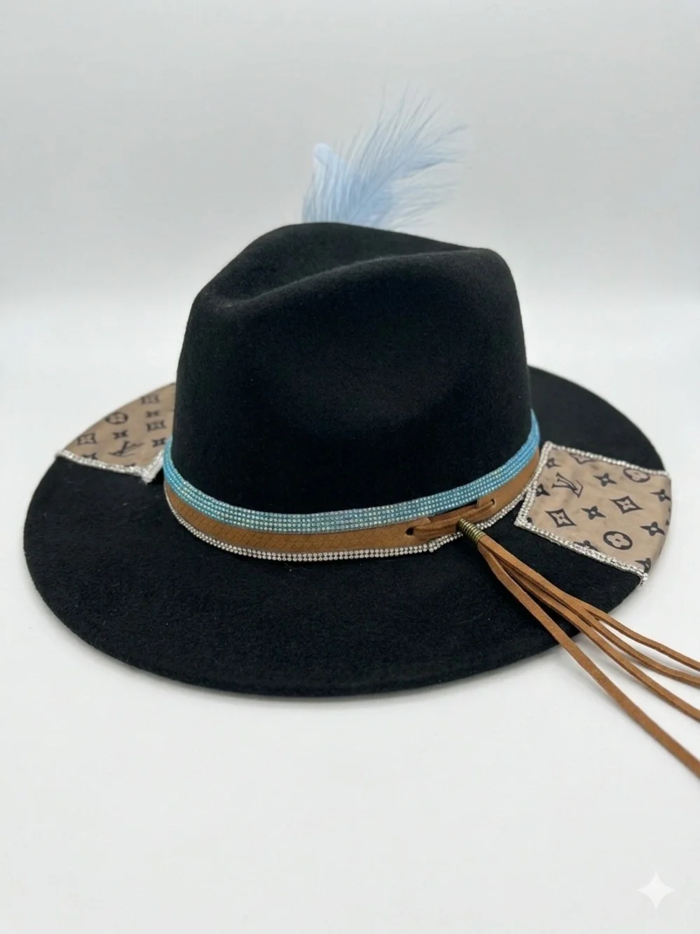 Hand made hat by me one size - Picture 2 of 2